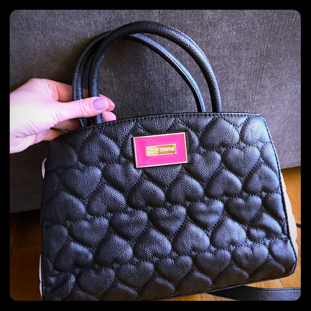 Betsey Johnson hearts quilted purse